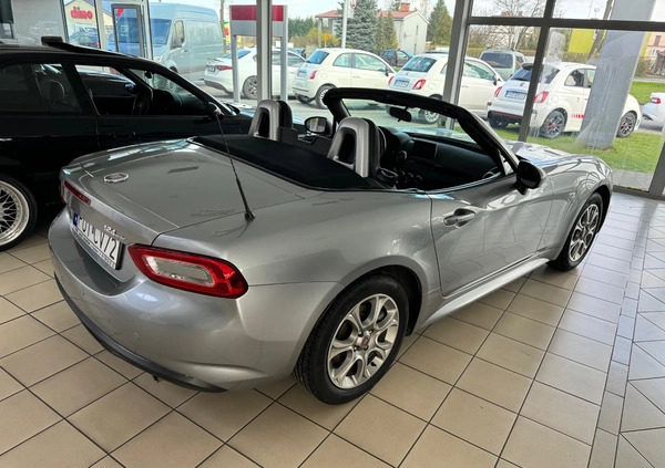 Fiat 124 Spider cena 78800 przebieg: 79800, rok produkcji 2019 z Lwówek małe 121